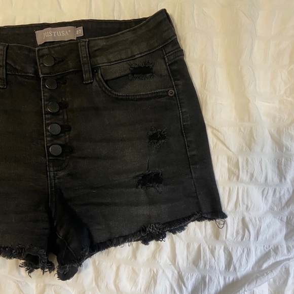Just USA Distressed Black Denim Jean Shorts Button Up - 27 - Picture 2 of 7